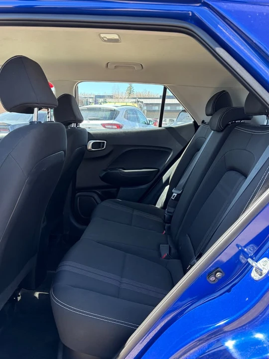 2022 Hyundai Venue - Image 7 of 11