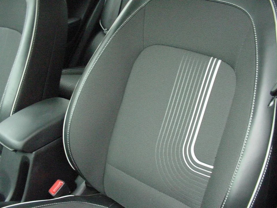 2022 Hyundai Venue - Image 11 of 12