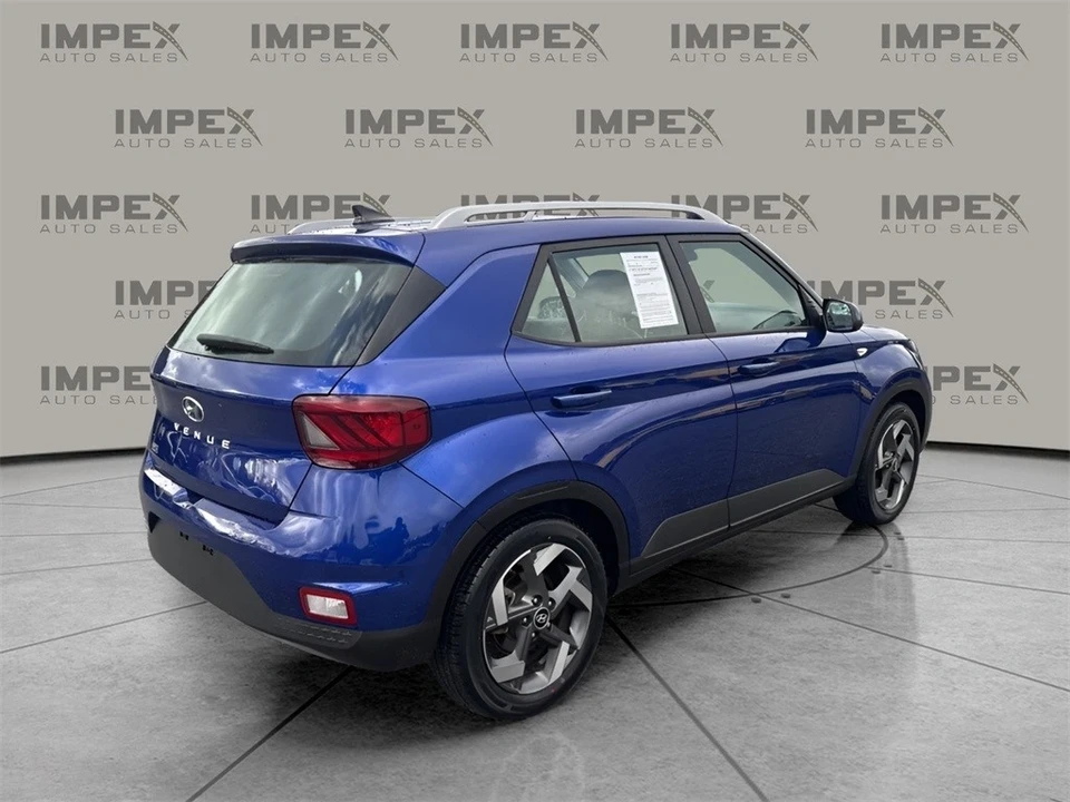 2022 Hyundai Venue - Image 5 of 12