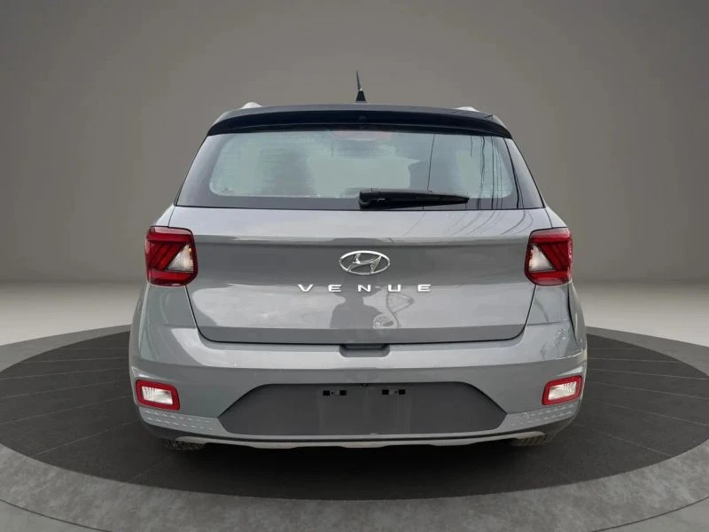 2022 Hyundai Venue - Image 6 of 12