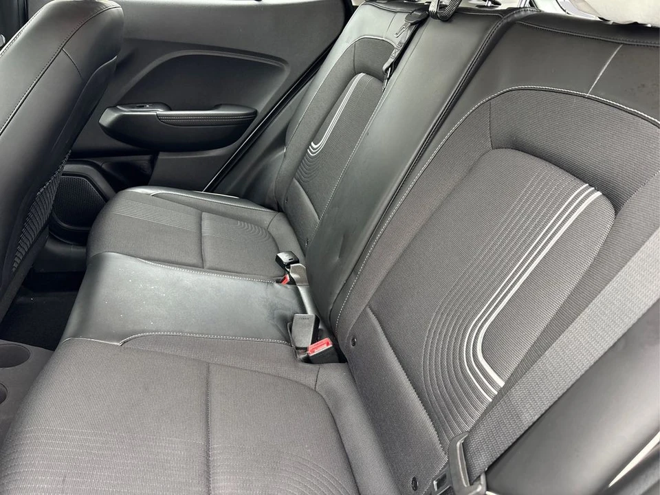 2022 Hyundai Venue - Image 10 of 12
