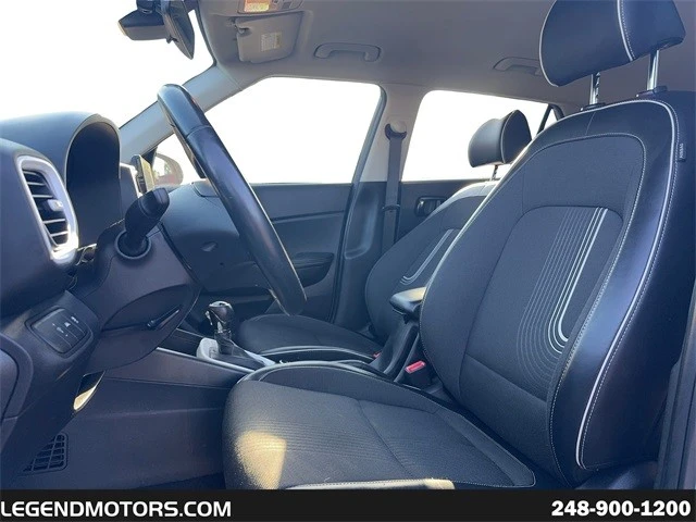 2022 Hyundai Venue - Image 12 of 21
