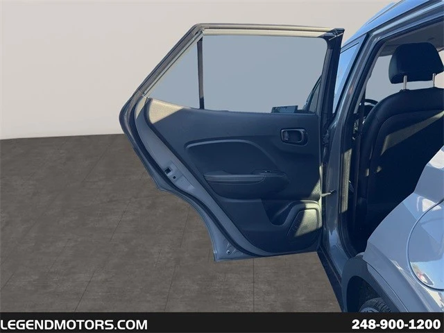 2022 Hyundai Venue - Image 13 of 21