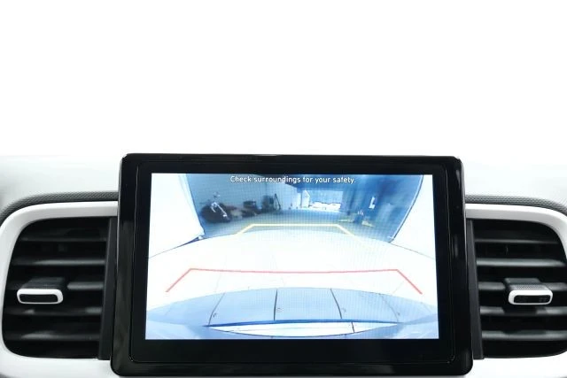 2022 Hyundai Venue - Image 19 of 21