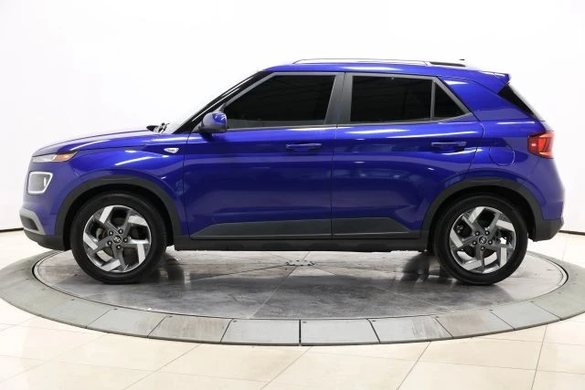 2022 Hyundai Venue - Image 7 of 12