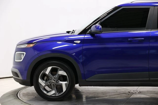 2022 Hyundai Venue - Image 6 of 12