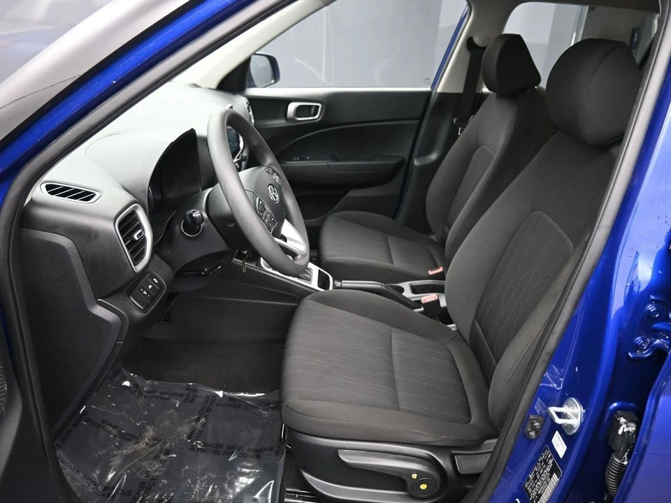 2022 Hyundai Venue - Image 17 of 21