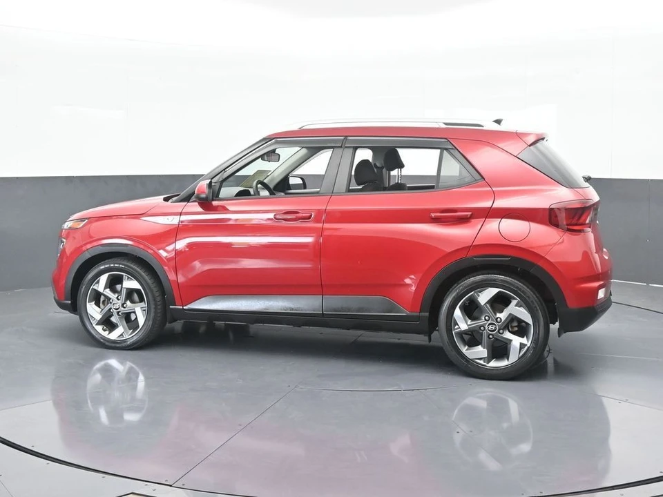 2022 Hyundai Venue - Image 3 of 12