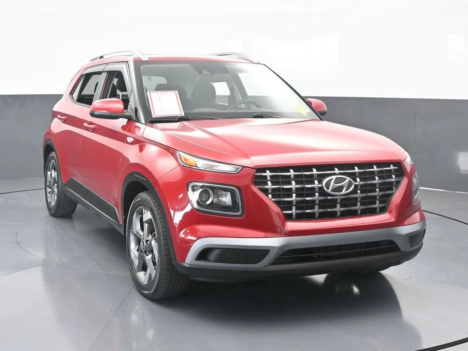 2022 Hyundai Venue - Image 9 of 12