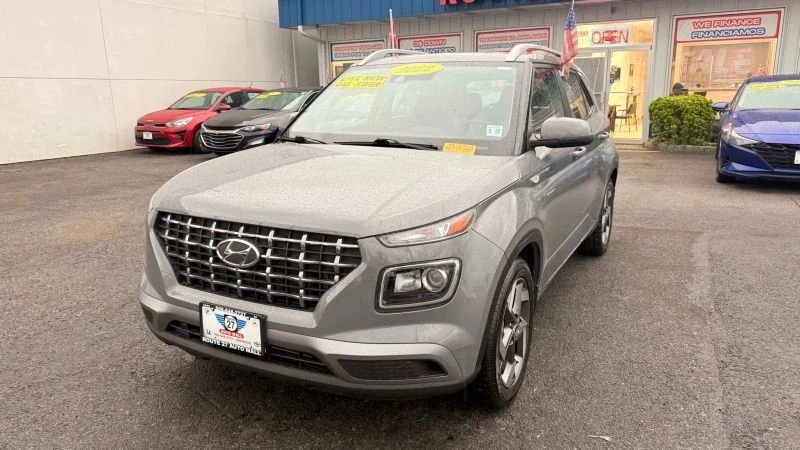 2022 Hyundai Venue - Image 3 of 12