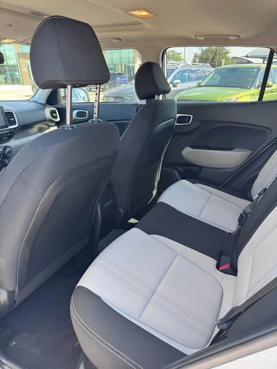 2022 Hyundai Venue - Image 5 of 5