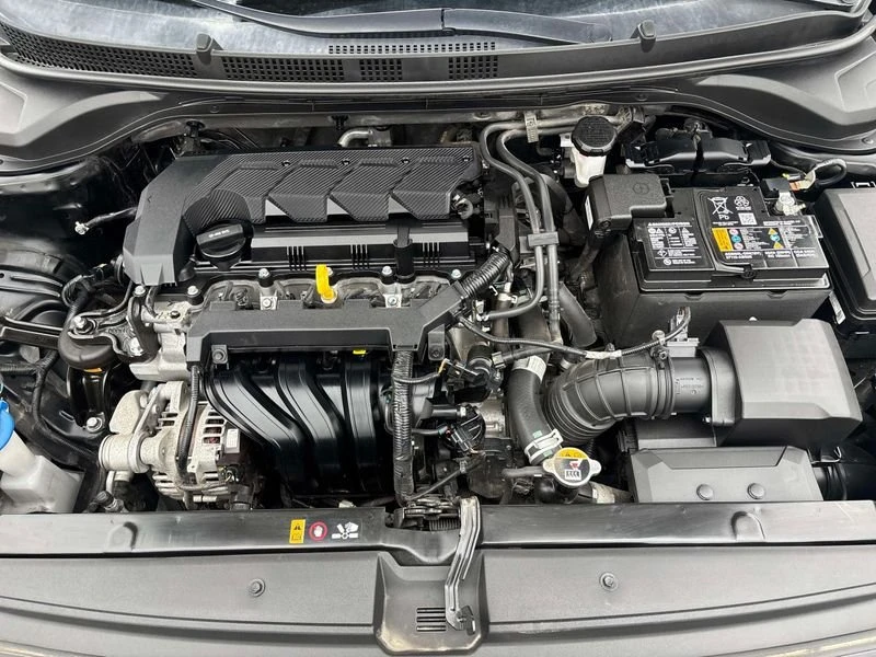 2022 Hyundai Accent - Image 12 of 20