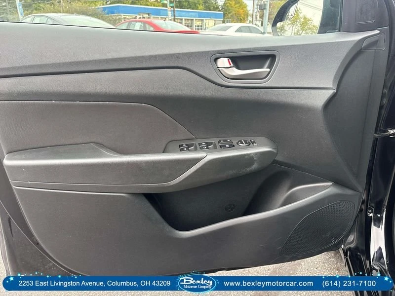 2022 Hyundai Accent - Image 17 of 20