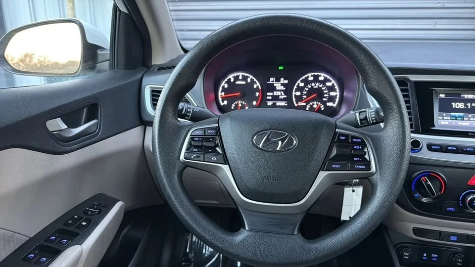2022 Hyundai Accent - Image 16 of 20