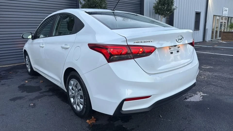 2022 Hyundai Accent - Image 5 of 20