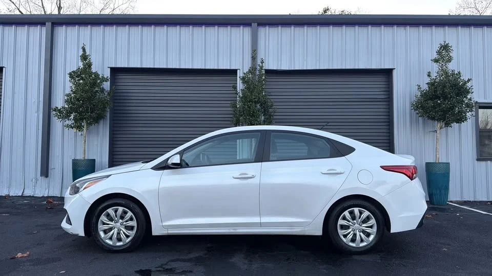 2022 Hyundai Accent - Image 4 of 20