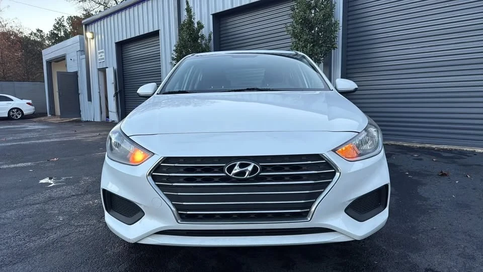 2022 Hyundai Accent - Image 2 of 20