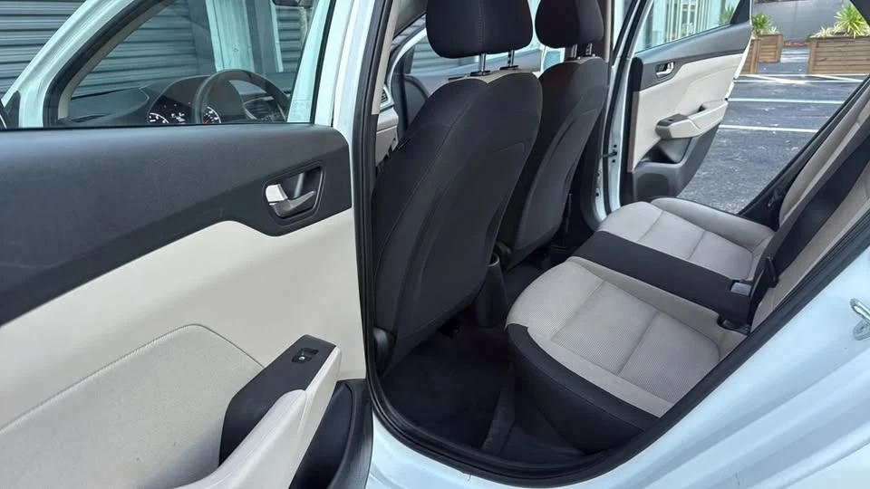 2022 Hyundai Accent - Image 10 of 20