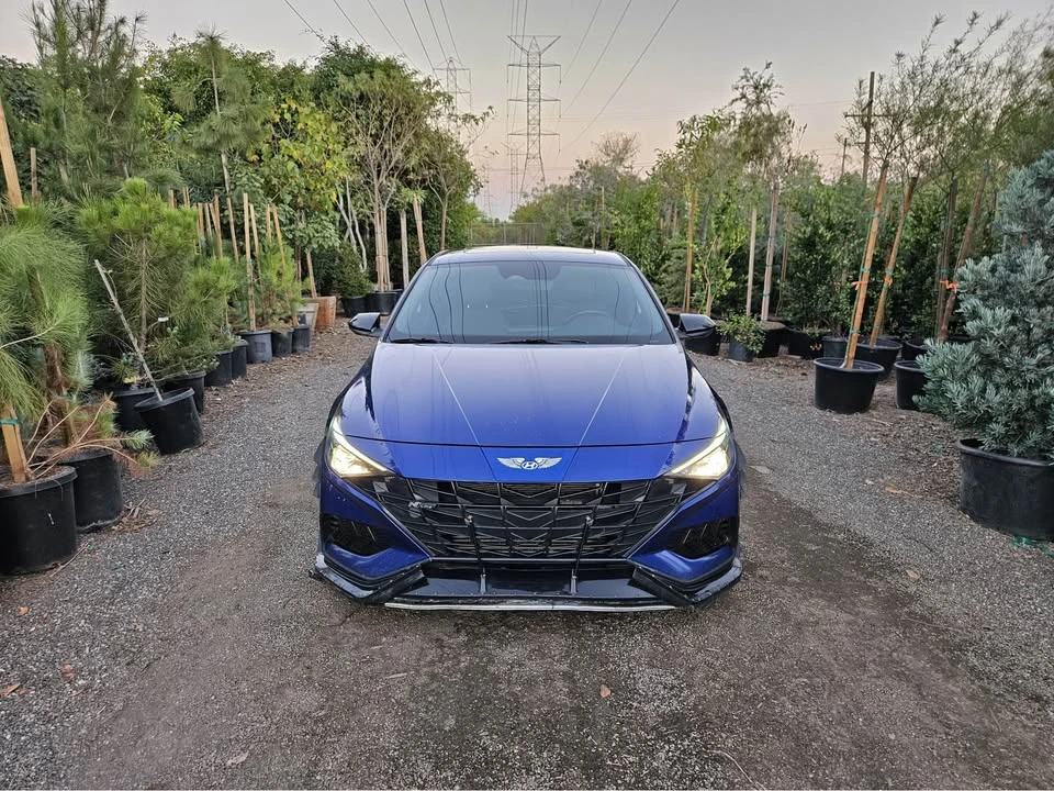 2022 Hyundai Elantra - Image 2 of 10