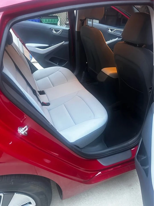 2022 Hyundai Ioniq 5 - Image 6 of 8