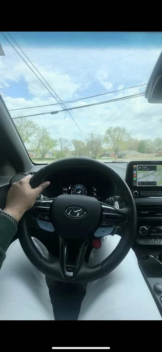 2022 Hyundai Kona - Image 2 of 8