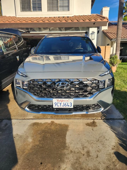 2022 Hyundai Santa Fe - Image 7 of 9