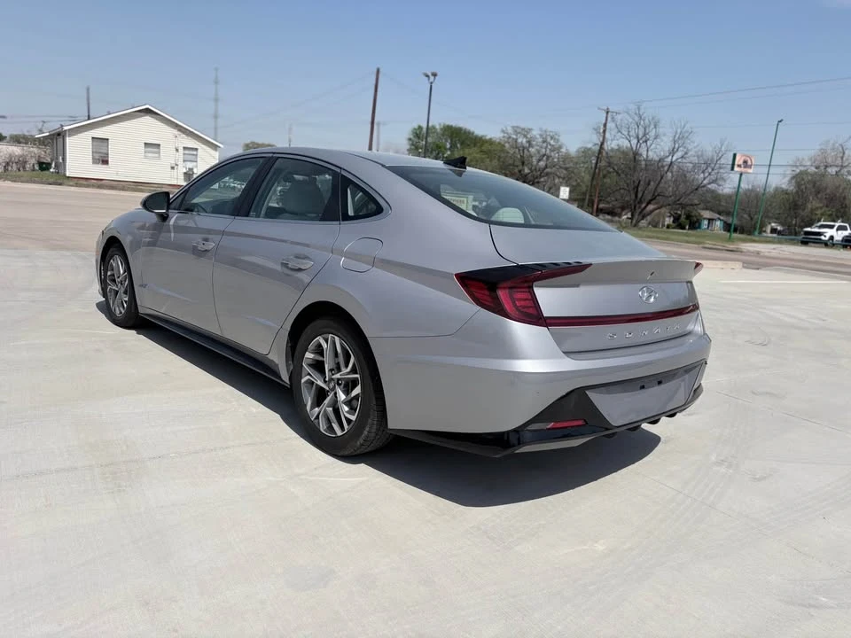 2022 Hyundai Sonata - Image 4 of 7