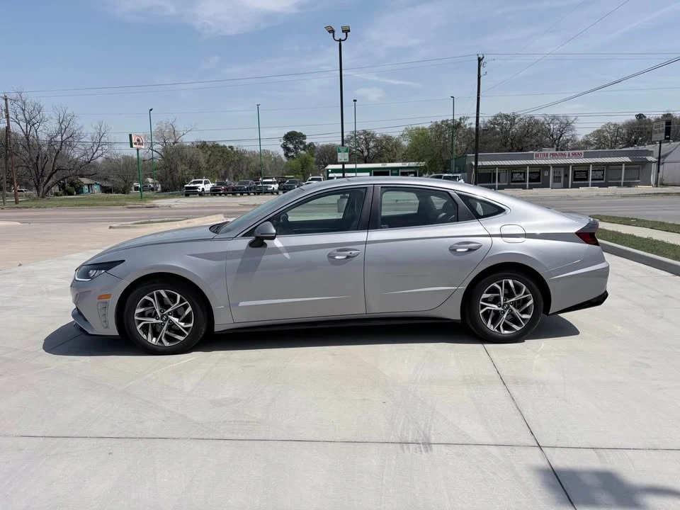 2022 Hyundai Sonata - Image 5 of 7