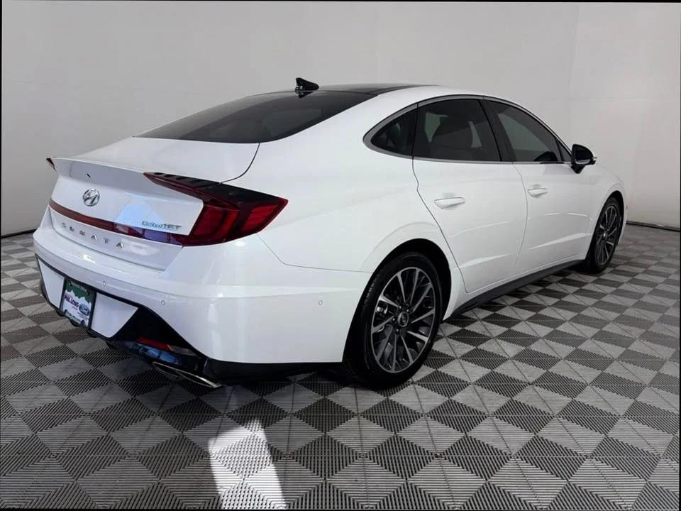 2022 Hyundai Sonata - Image 5 of 9