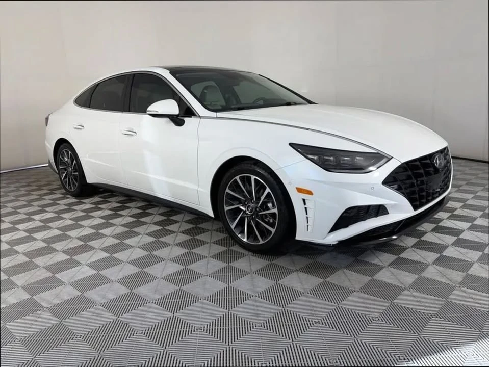 2022 Hyundai Sonata - Image 3 of 9