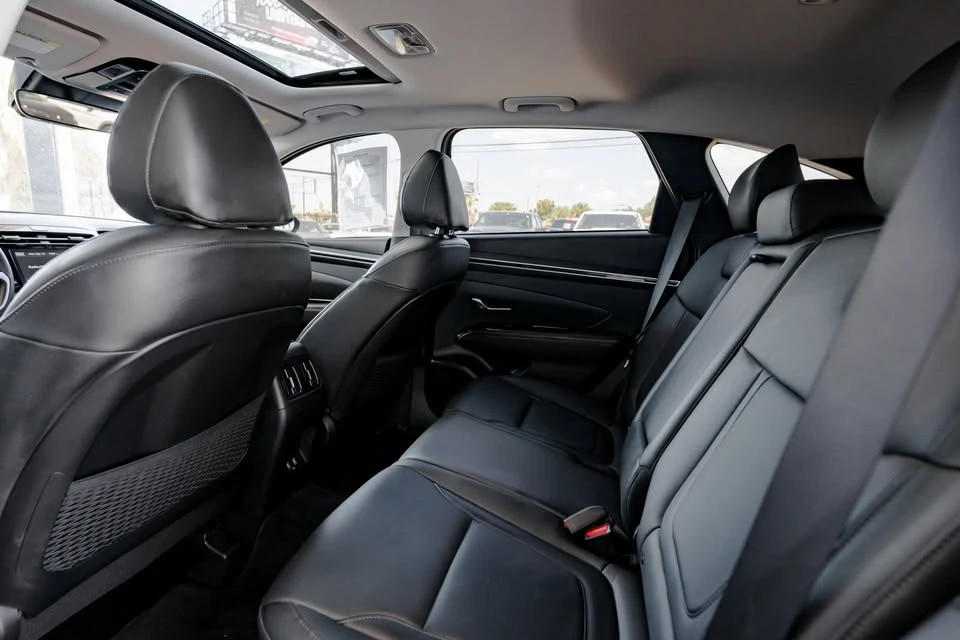 2022 Hyundai Tucson - Image 16 of 18