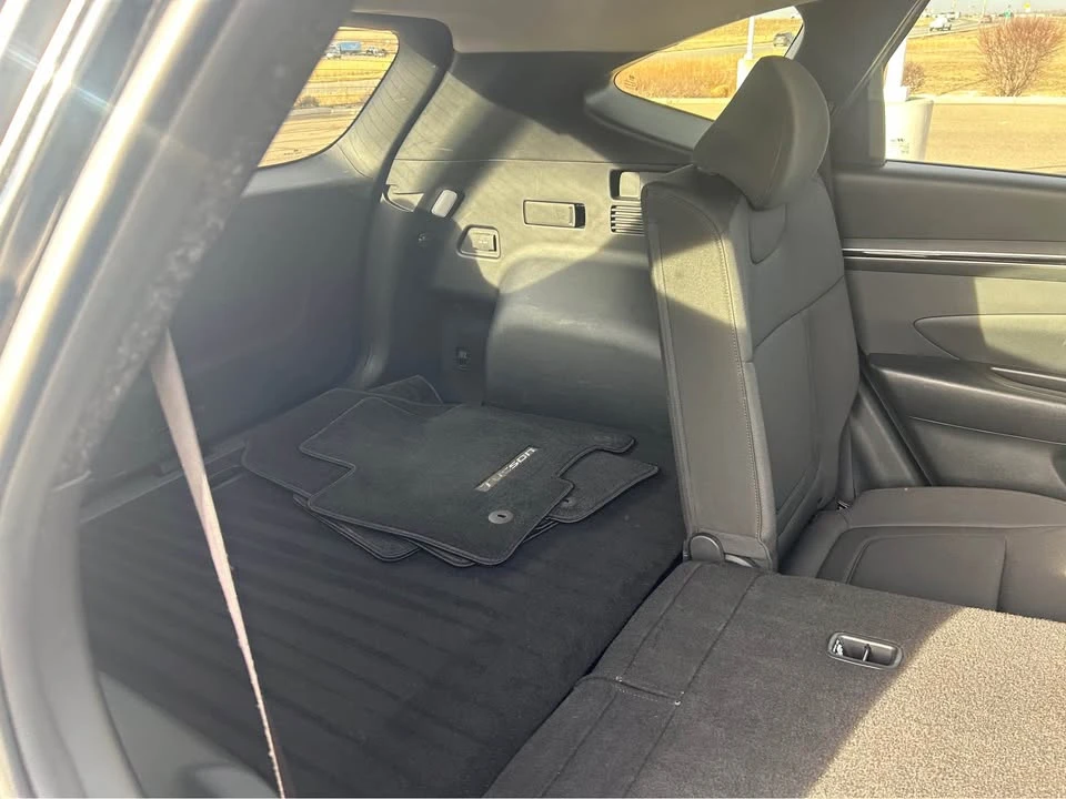 2022 Hyundai Tucson - Image 11 of 15
