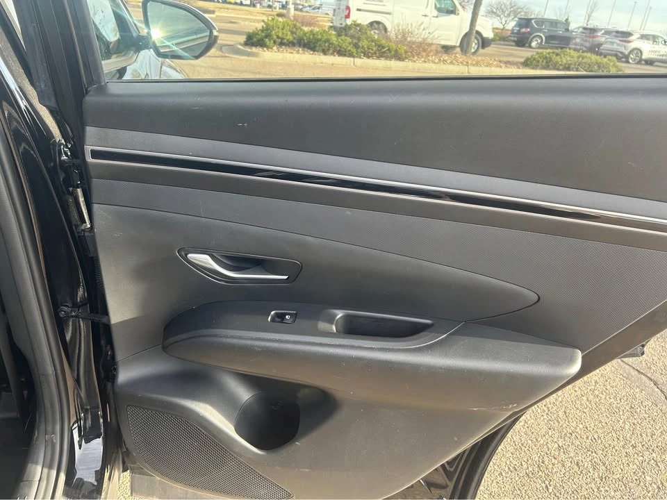 2022 Hyundai Tucson - Image 12 of 15