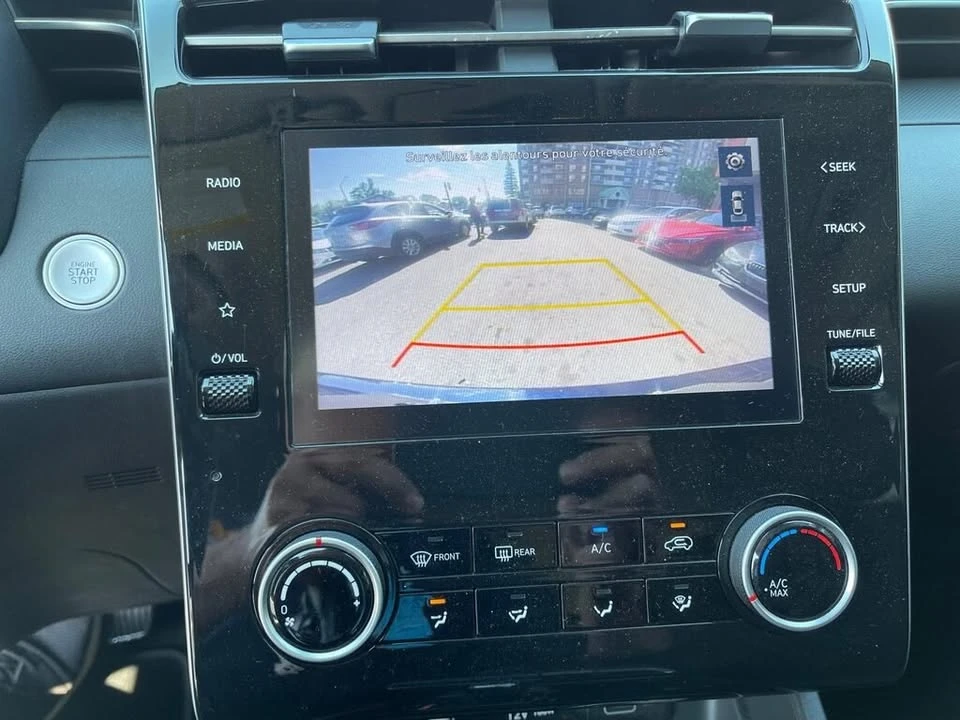 2022 Hyundai Tucson - Image 10 of 17