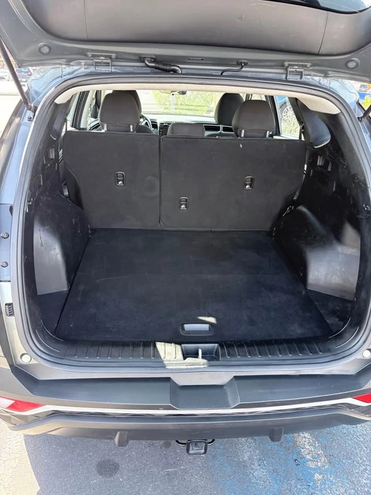 2022 Hyundai Tucson - Image 6 of 10