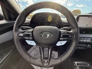 2022 Hyundai Veloster - Image 9 of 9