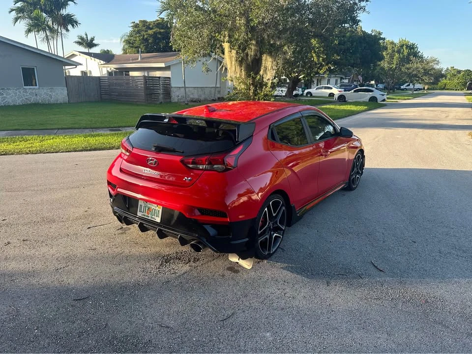 2022 Hyundai Veloster N - Image 2 of 7