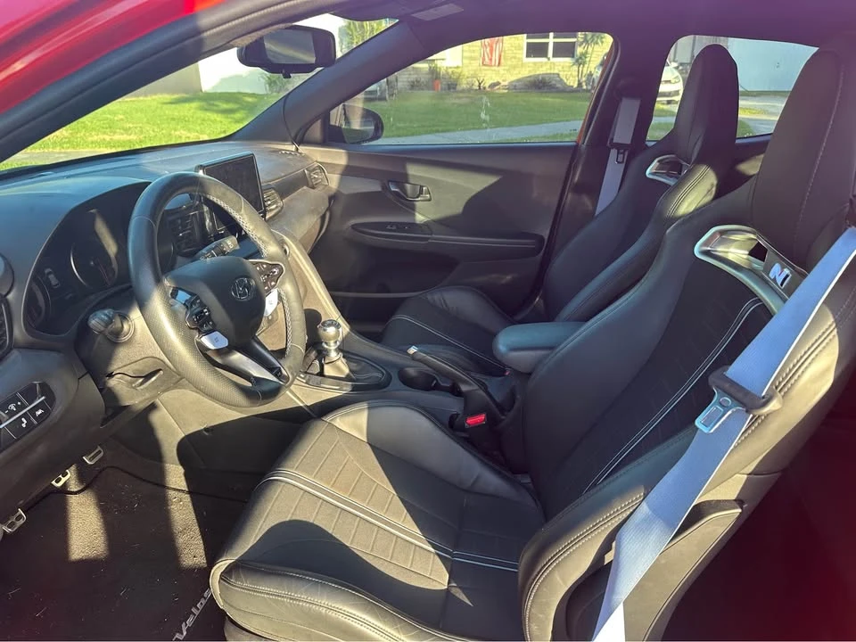 2022 Hyundai Veloster N - Image 5 of 7