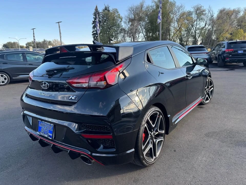 2022 Hyundai Veloster N - Image 4 of 10