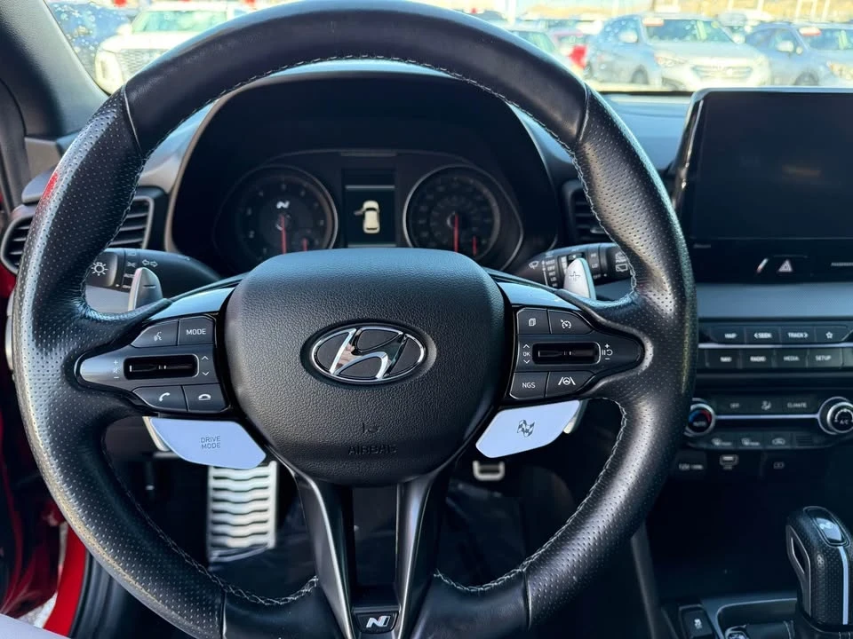 2022 Hyundai Veloster N - Image 8 of 10