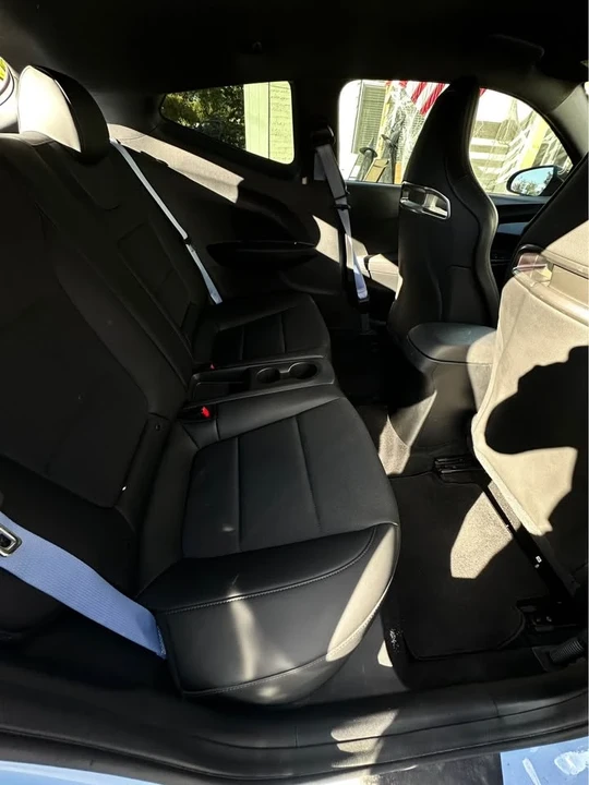 2022 Hyundai Veloster N - Image 15 of 17