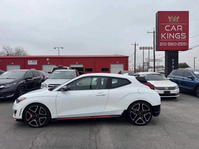 2022 Hyundai Veloster N - Image 2 of 8