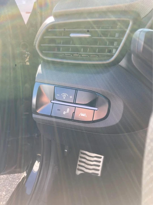 2022 Hyundai Veloster N - Image 14 of 19