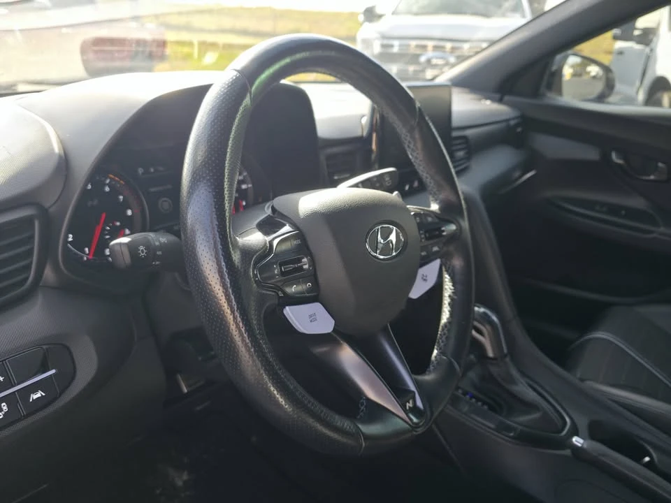 2022 Hyundai Veloster N - Image 4 of 7