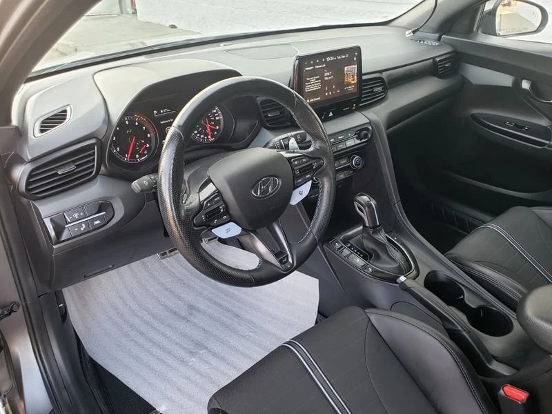 2022 Hyundai Veloster N - Image 5 of 20