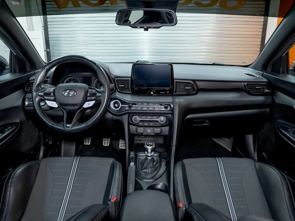 2022 Hyundai Veloster - Image 12 of 20