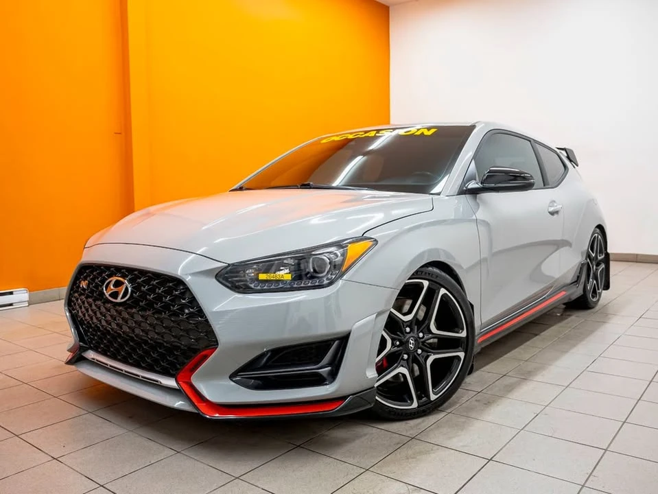 2022 Hyundai Veloster - Image 2 of 20