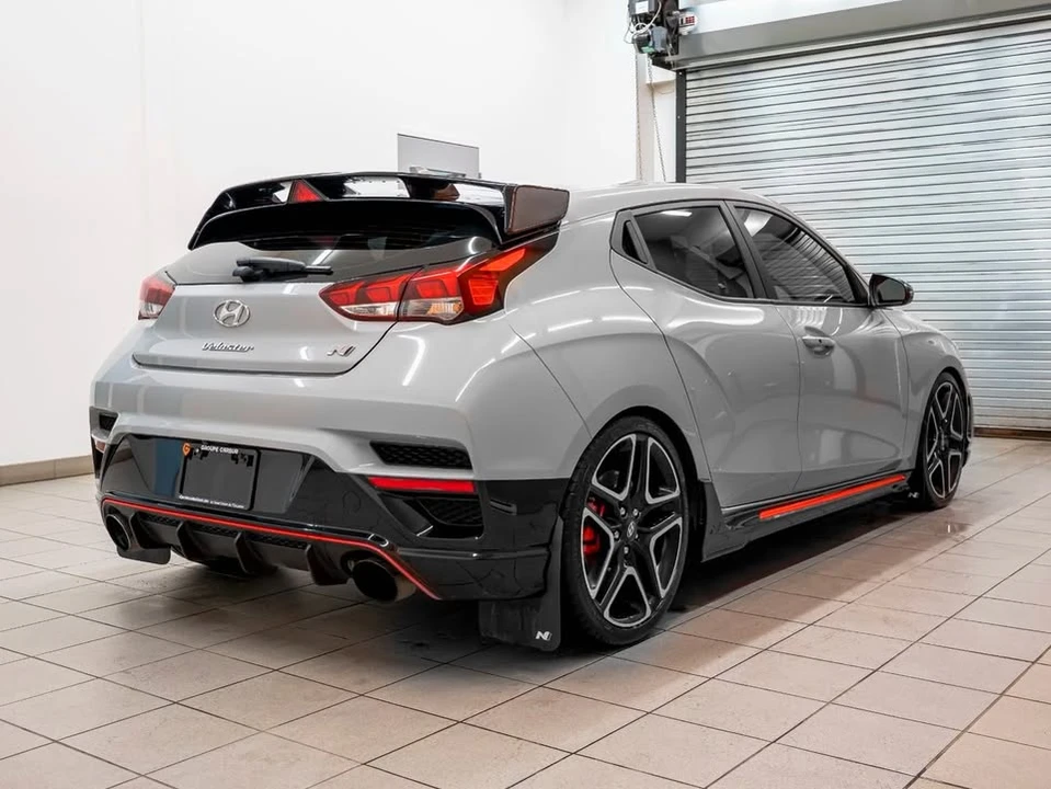 2022 Hyundai Veloster - Image 9 of 20