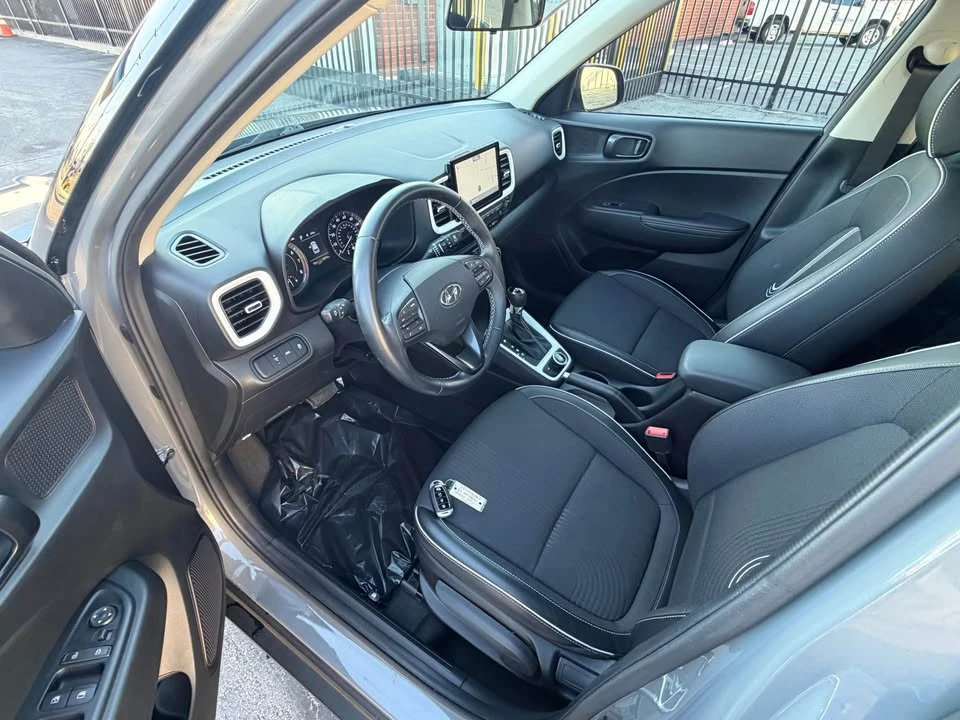 2022 Hyundai Venue - Image 6 of 15