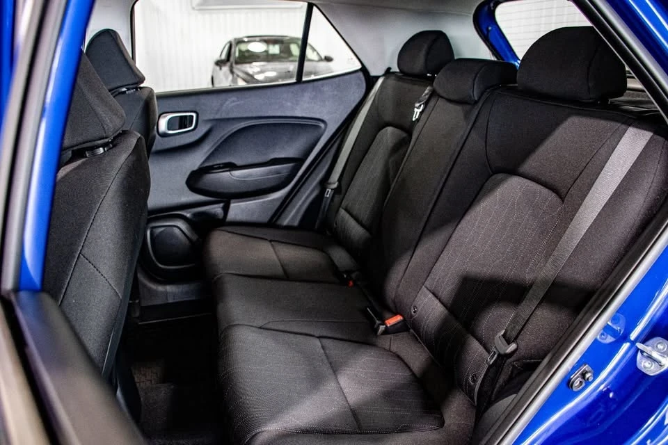 2022 Hyundai Venue - Image 16 of 20